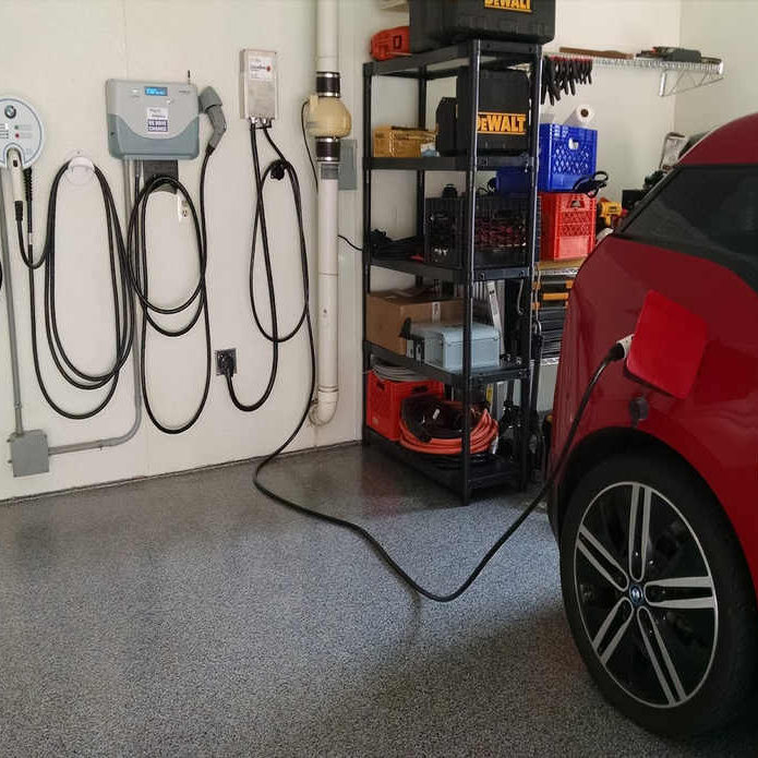 Postes de recarga para coches eléctricos